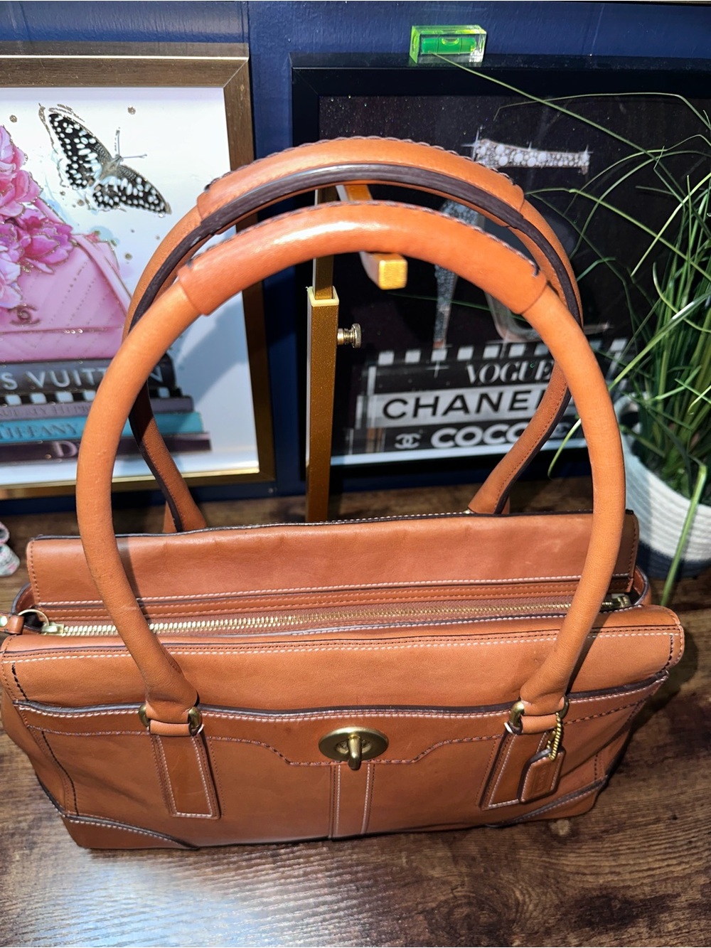 Coach Tiffany Turnlock Carryall 2007 - Picture 6 of 16